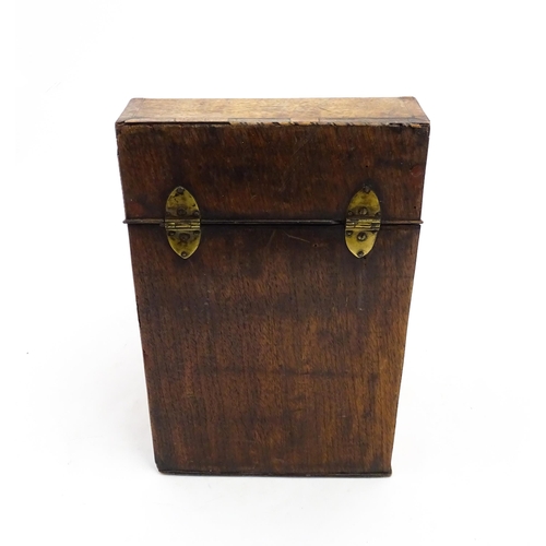 1257 - A 19thC mahogany knife box with serpentine front and satinwood stringing. Approx. 13 1/2