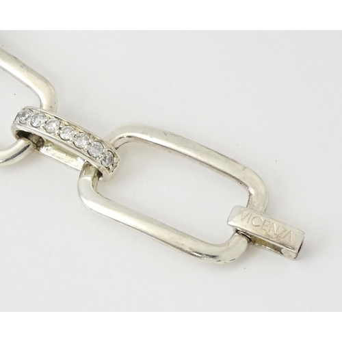 778 - A Vicenza .925 silver bracelet with white stone detail. With original box. Approx. 7 1/2