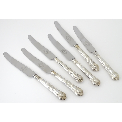 558 - A cased set of six silver handled King's pattern tea knives, hallmarked Sheffield 1966, maker Harris... 