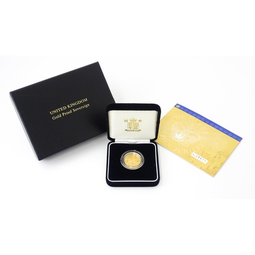 806 - Coin : An Elizabeth II 2002 gold proof sovereign. With box and certificate.