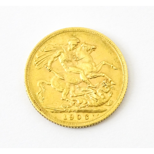 808 - Coin : An Edward VII 1906 gold sovereign