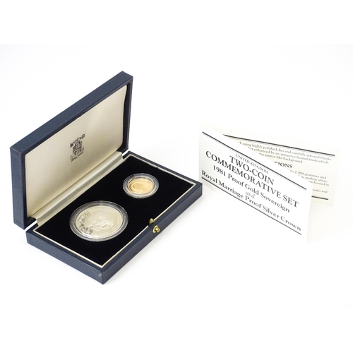 821 - Collector's Coins : a 1981 Royal Mint two-coin commemorative set, comprising a proof gold  sovereign... 