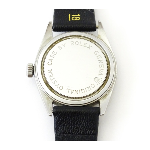 794 - A gentleman's Tudor wristwatch, the dial signed Tudor Oyster Royal Shock-Resisting, the back of the ... 