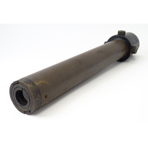 831 - Militaria , WWII / World War 2 / Second World War / WW2 : a 6pdr artillery gun sight, the eyepiece m... 