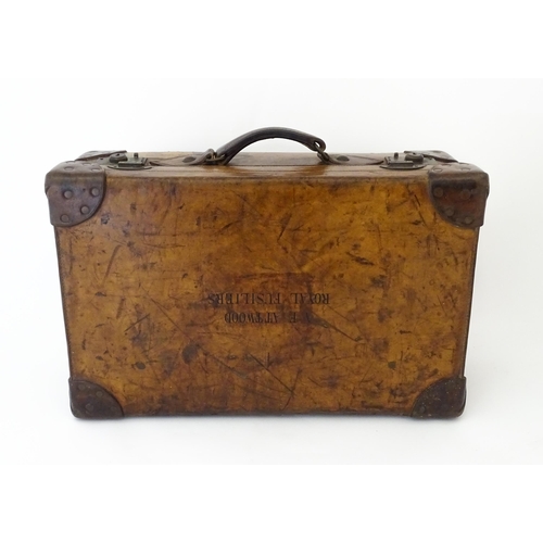 844 - Militaria, WWI / World War 1 / First World War / WWI : an early 20thC leather suitcase by Army & Nav... 