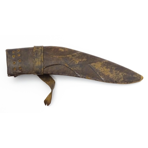 847 - An early 20thC Kukri / Khukuri knife and sheath, the steel blade with double fuller and carved horn ... 