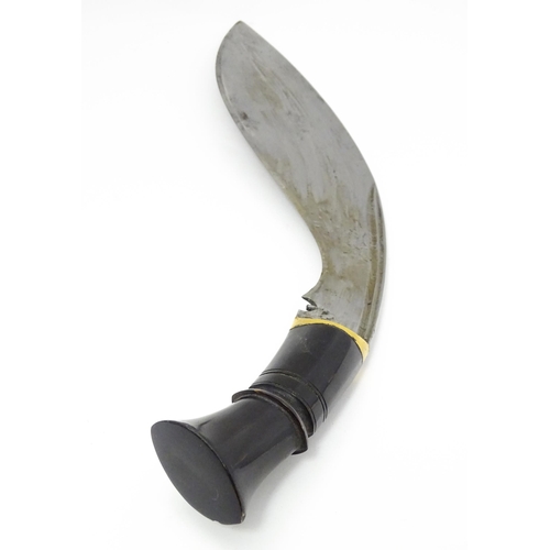 848 - An early 20thC Nepalese Royal Kothimora Kukri / Khukuri knife and sheath, the steel bhojpure blade w... 