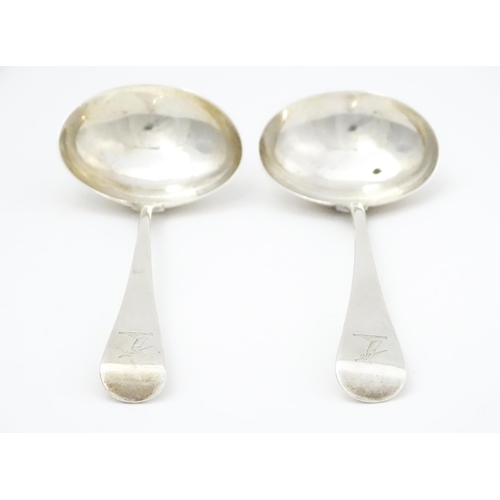 404A - A pair of George III silver ladles hallmarked London 1800, maker Solomon Hougham. Approx. 7