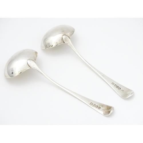 404A - A pair of George III silver ladles hallmarked London 1800, maker Solomon Hougham. Approx. 7