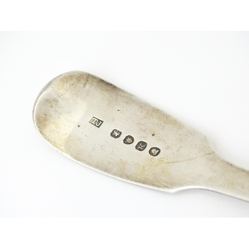 453 - A George III silver fish slice hallmarked London 1805, maker Thomas James. Approx. 11 1/2