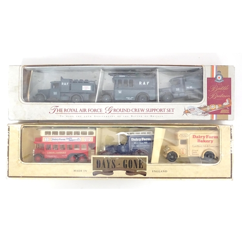 201 - Toys: A quantity of assorted die cast scale model vehicles, buses etc. to include a KMB Corgi Toys l... 