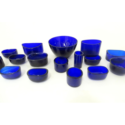 631 - A quantity of assorted blue glass liners, various shapes and sizes. (16)