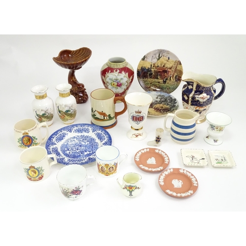 656 - A quantity of assorted ceramics to include a Royal Doulton cream jug, Wedgwood collectors plates, Co... 