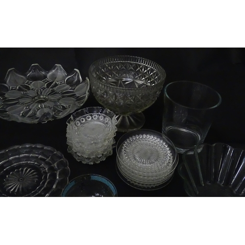 258 - A quantity of assorted 20thC and later glassware to include candlesticks, saucers, bon bon dishes, v... 