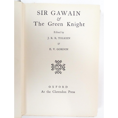 531 - Books: Six assorted hardback books comprising 'The End of the Affair' by Graham Greene 1952, 'Sir Ga... 