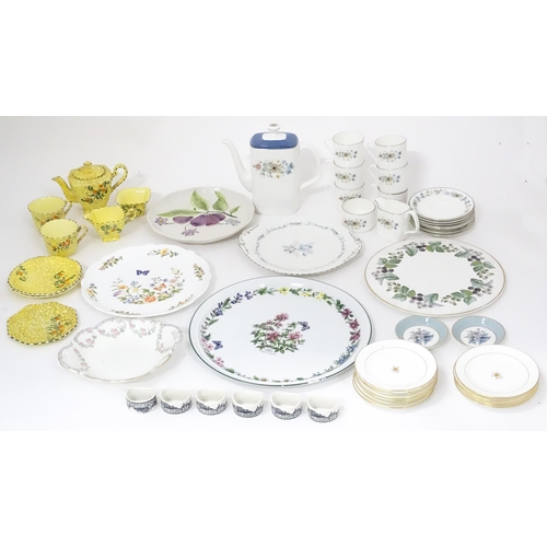 76 - A quantity of assorted ceramics to include tea wares, cake plates, napkin rings, etc. Makers to incl... 