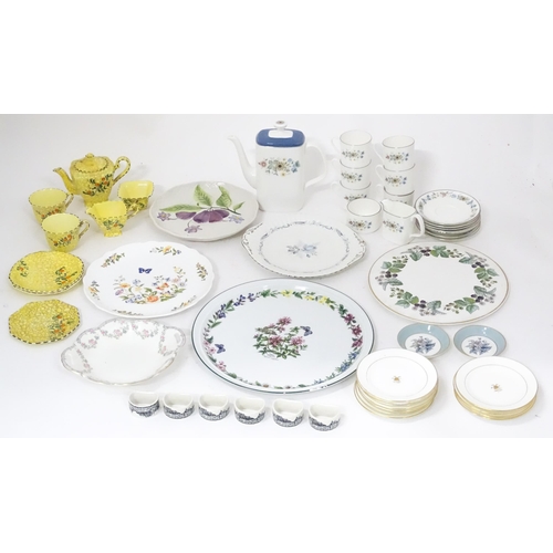 76 - A quantity of assorted ceramics to include tea wares, cake plates, napkin rings, etc. Makers to incl... 