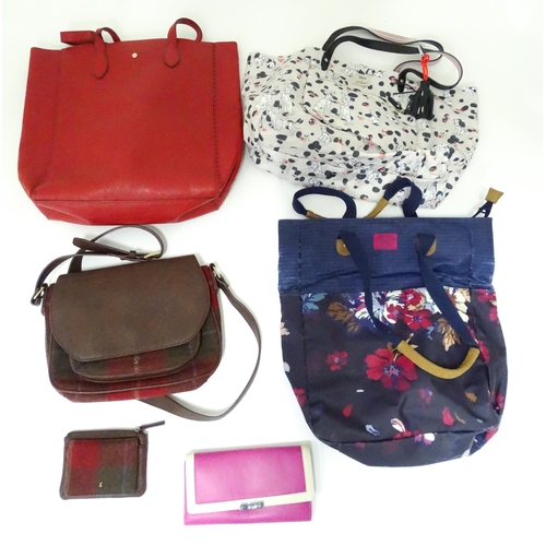 695 - Vintage fashion / clothing: A quantity of bags to include a red Laura Ashley handbag, a floral Joule... 