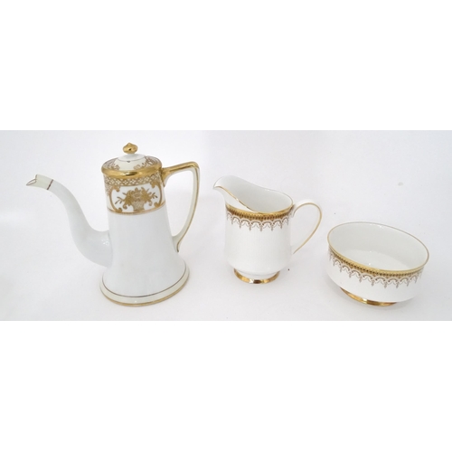 318 - A quantity of Paragon tea wares in the Athena pattern together with a Noritake teapot, the largest a... 