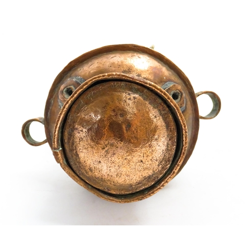 1688 - Nautical / Maritime Interest: A 20thC copper ships anchor navigation lamp / lantern. Approx. 10