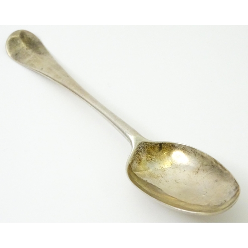 393 - A George II silver spoon with rat tail bowl, hallmarked London 1723, maker Edward Dymond. Approx. 8