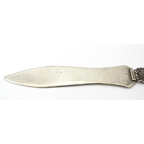 458 - A .925 silver letter opener, the handle with filigree detail with Maltese Cross decoration. Approx. ... 