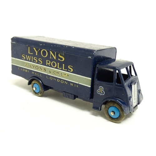 1162 - Toy: A Dinky Supertoys die cast scale model Guy 'Lyons' Van, model no. 514. Boxed.