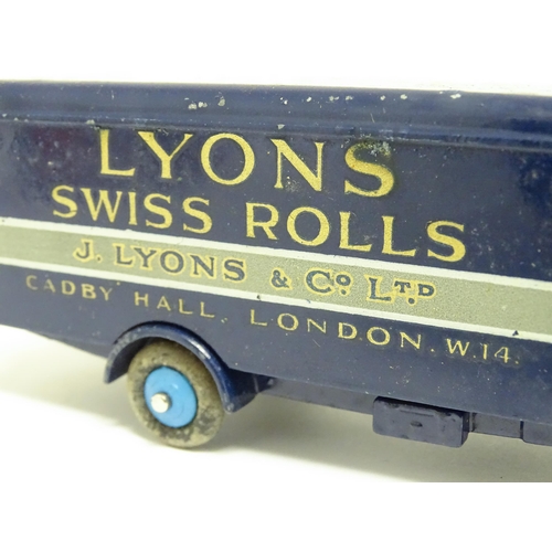 1162 - Toy: A Dinky Supertoys die cast scale model Guy 'Lyons' Van, model no. 514. Boxed.