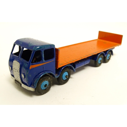 1163 - Toys: Two Dinky Supertoys die cast scale model Foden Type 1 Lorries, comprising Foden Flat Truck wit... 