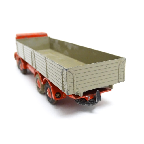 1164 - Toys: Two Dinky Supertoys die cast scale model vehicles comprising Foden Diesel 8-Wheel Wagon, model... 