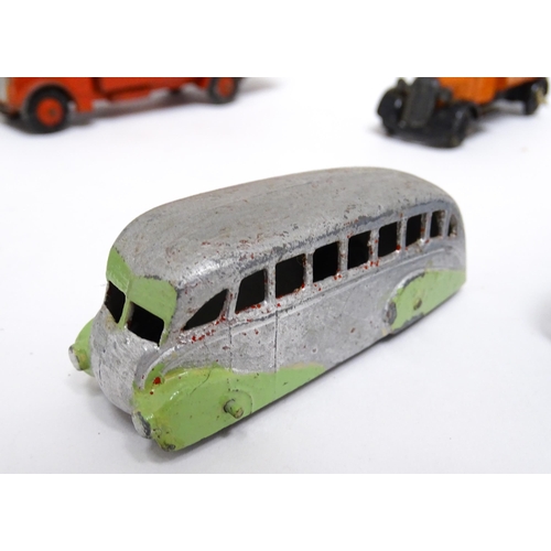 1167 - Toys: A quantity of die cast scale model Dinky Toys / Dinky Supertoys to include Leyland Octopus no.... 