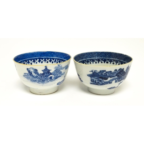 186 - A quantity of Chinese items to include a blue and white teapot with peony flower detail, a blue and ... 