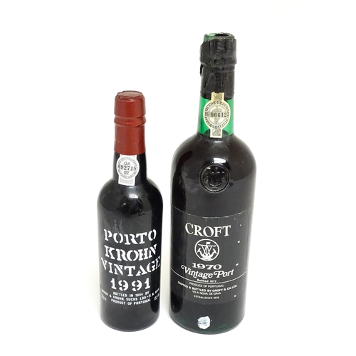 1148 - Two bottles of port, comprising a Croft vintage 1970 (approx 75cl) and a 37.5cl bottle of Porto Kroh... 