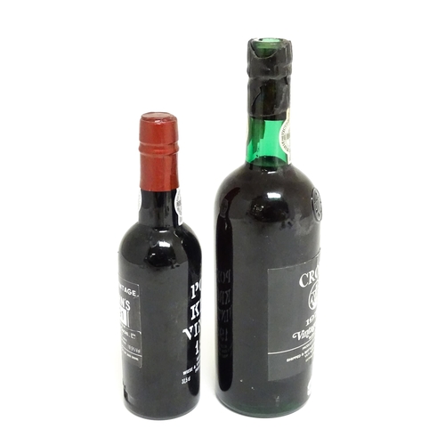 1148 - Two bottles of port, comprising a Croft vintage 1970 (approx 75cl) and a 37.5cl bottle of Porto Kroh... 