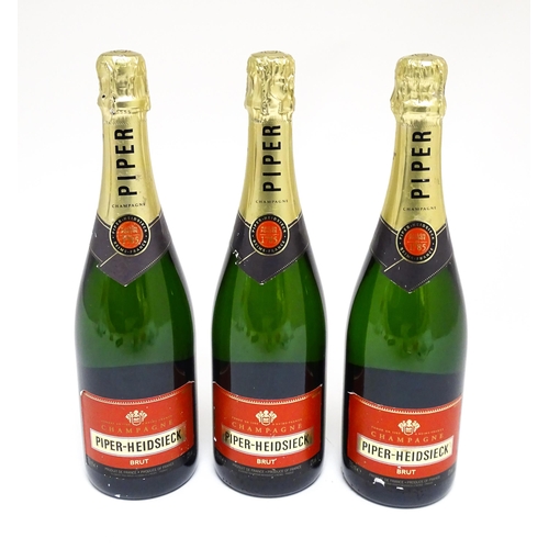 1150 - Three 750ml bottles of Piper-Heidsieck champagne (3)