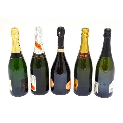 1156 - Four bottles of champagne, comprising a 750ml bottle of Moët & Chandon Imperial brut, a 75cl bottle ... 