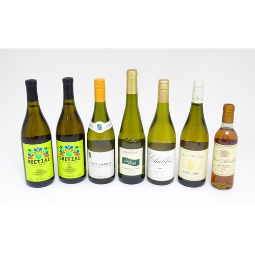 1159 - A 37.5cl bottle of Clos l'Abeilley sauternes 1988, together with a further six assorted bottles of w... 