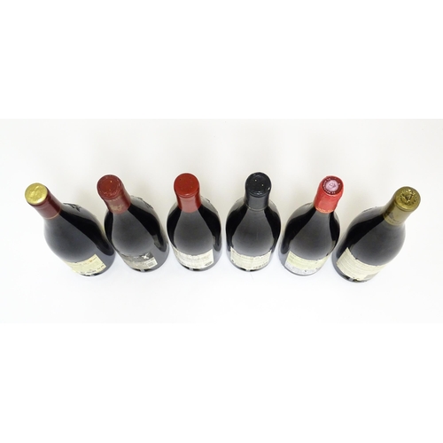 1160 - Five assorted bottles of Chateauneuf-du-Pape red wine, comprising: a 750ml bottle of Arc du Rhone 20... 