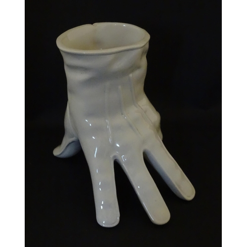 164 - A Leo Bonassera studio pottery novelty vase modelled as a white glove. Marked to underside. Approx. ... 