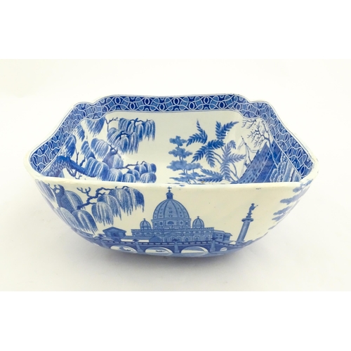 70 - A Spode blue and white bowl of squared form decorated in the Rome pattern. Marked under. Approx. 8 1... 