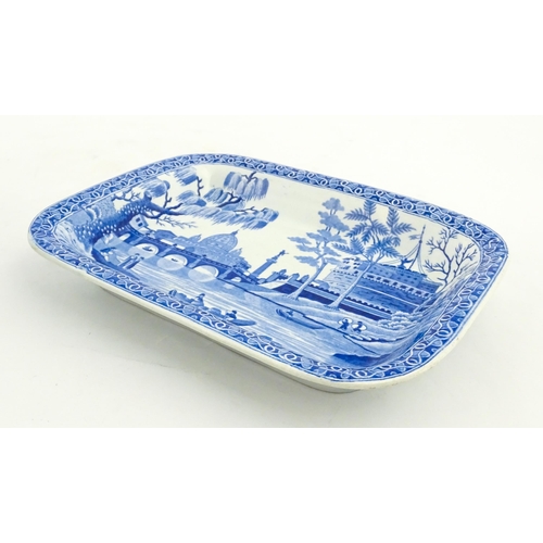 71 - A Spode blue and white dish of squared form decorated in the Rome pattern. Marked under. Approx. 8 1... 