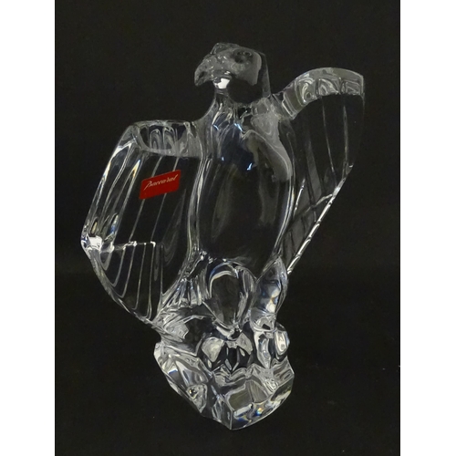 328 - A boxed Baccarat glass / crystal model of an eagle. Signed under. Approx. 7