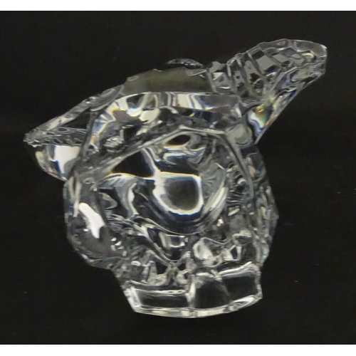 328 - A boxed Baccarat glass / crystal model of an eagle. Signed under. Approx. 7