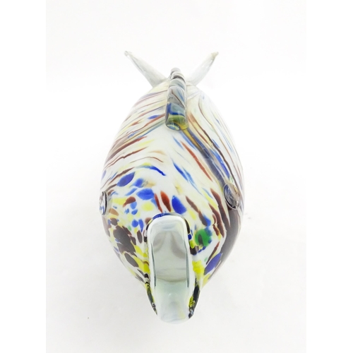 330 - A Romanian glass fish. Approx. 13