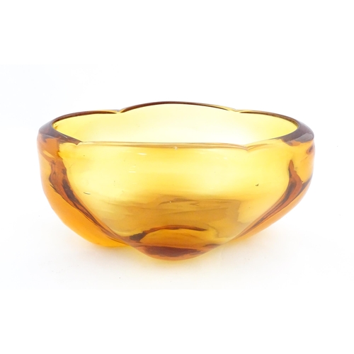 331 - A Whitefriars amber glass bowl. Approx. 5 1/2