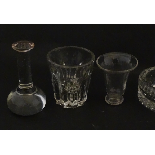 334 - A quantity of assorted scientific / medical glassware and implements, to include vessels, sphere, li... 