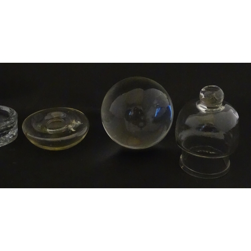 334 - A quantity of assorted scientific / medical glassware and implements, to include vessels, sphere, li... 