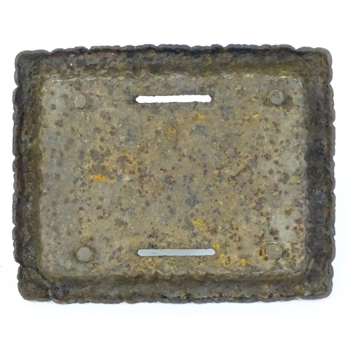 1589 - A Victorian cast iron boot scraper in the style of Coalbrookdale, the tray base supporting a short s... 