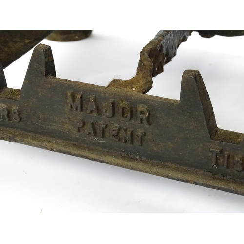 1590 - A Victorian boot scraper, inscribed 'Major patent, Parmiters, Tisbury No.1'. Measuring 16