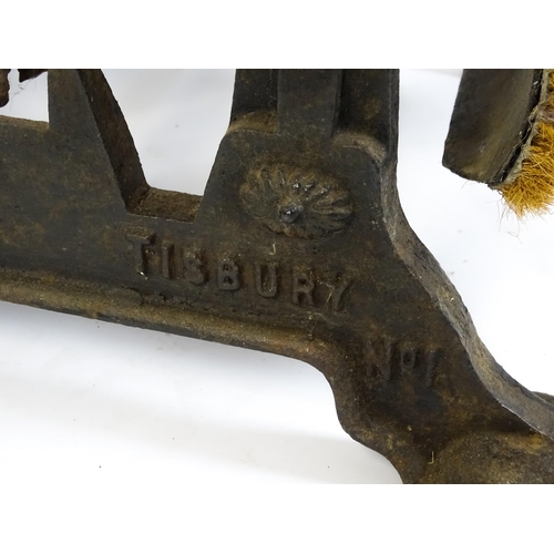 1590 - A Victorian boot scraper, inscribed 'Major patent, Parmiters, Tisbury No.1'. Measuring 16